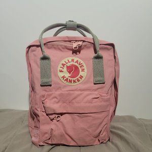 Fjallraven Kanken Mini Backpack